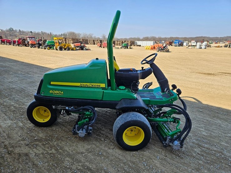 john-deere-6080a-image-6