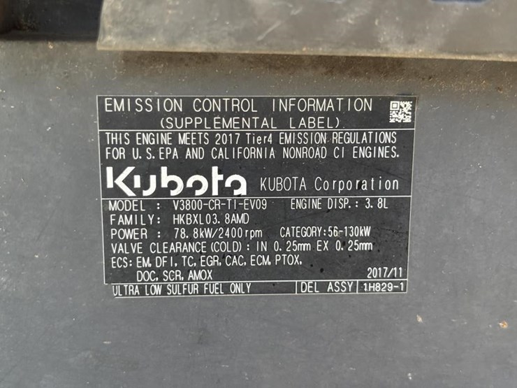 2018-kubota-m5-111d-image-53