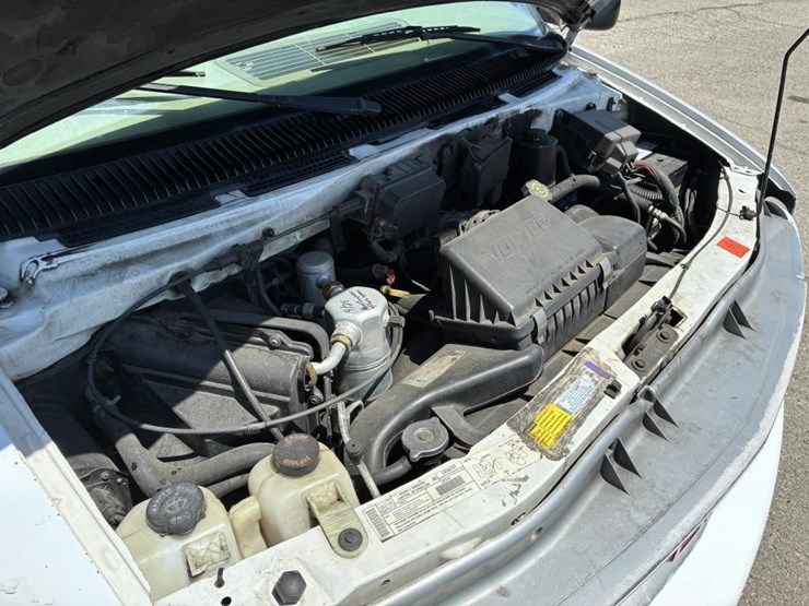 2000-gmc-safari-image-8