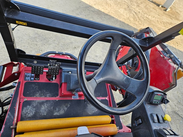toro-groundsmaster-4700d-image-38