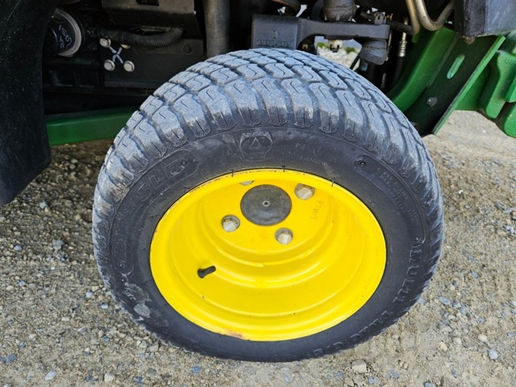 john-deere-1575-image-14