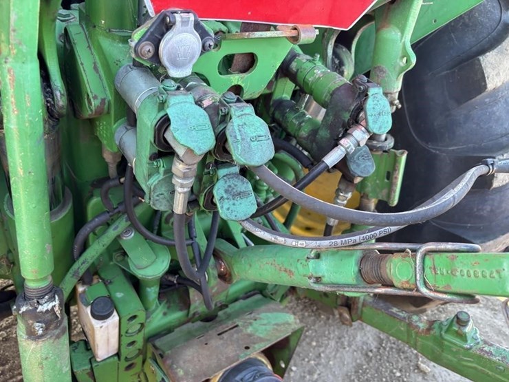 john-deere-6410-image-24