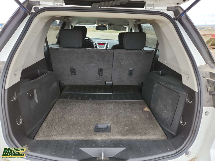 2011-gmc-terrain-sle-image-16