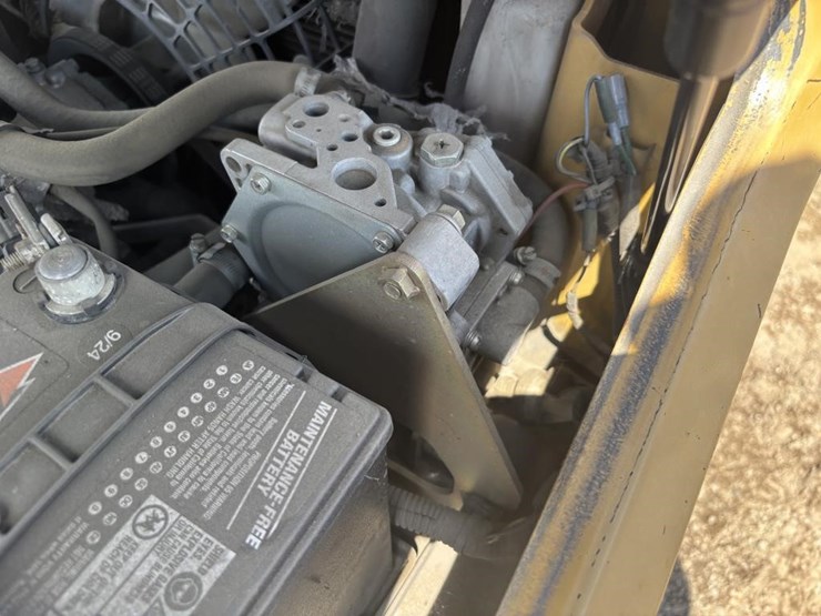 2017-caterpillar-2c6000-image-28