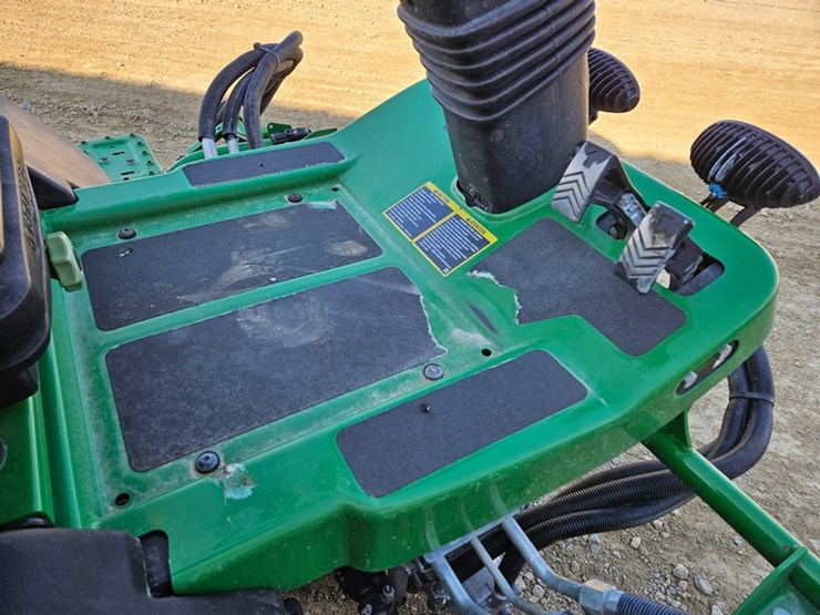 john-deere-6080a-image-18