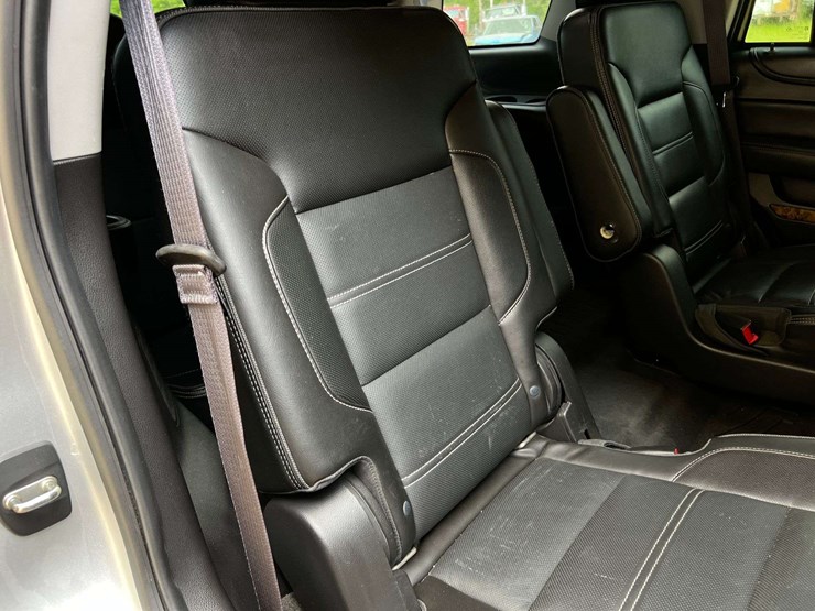 2016-gmc-yukon-denali-image-26
