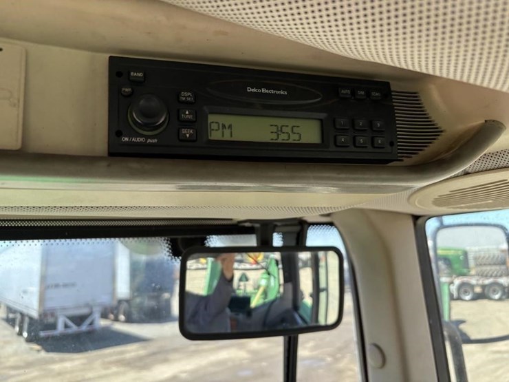 john-deere-6230-image-38