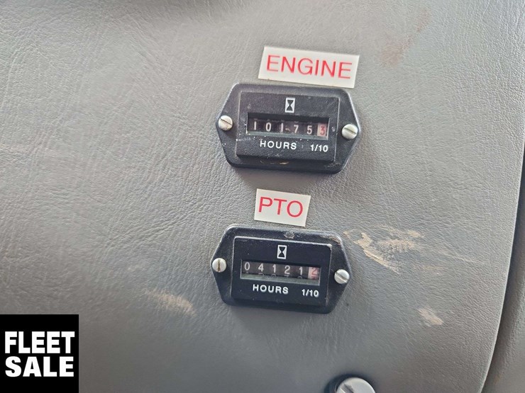 2007-ford-f750-image-19