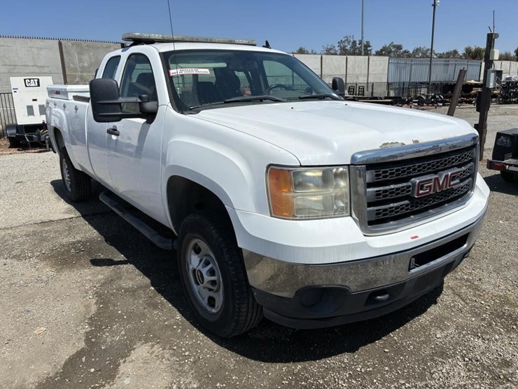 2012-gmc-2500hd-image-2