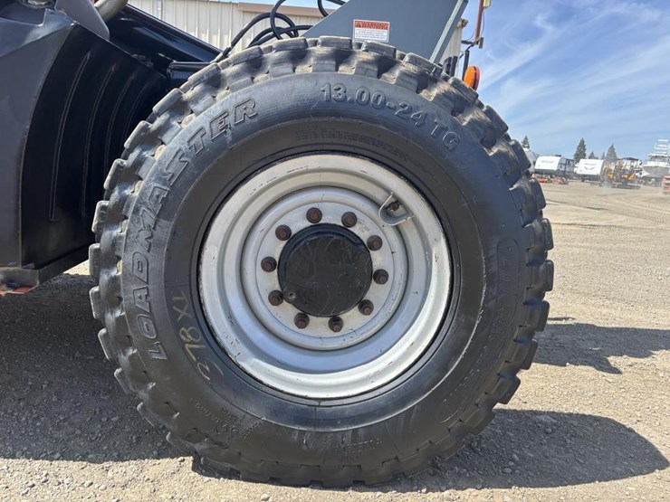 2005-jlg-g6-42a-image-21