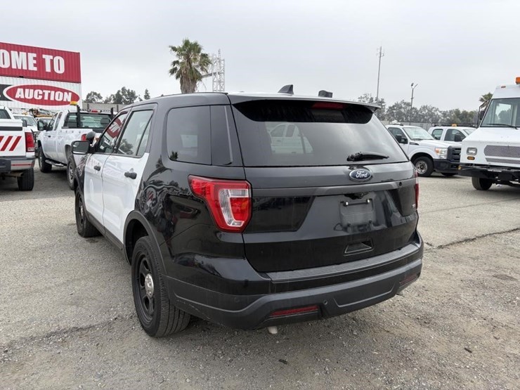 2019-ford-explorer-police-interceptor-image-4