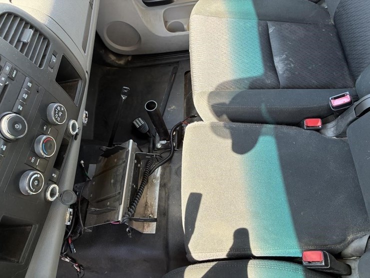 2012-gmc-2500hd-image-17