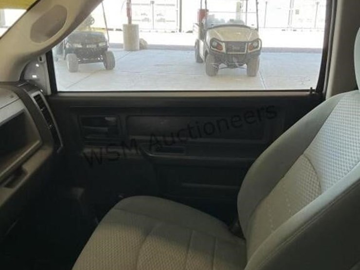 2014-dodge-2500-image-20