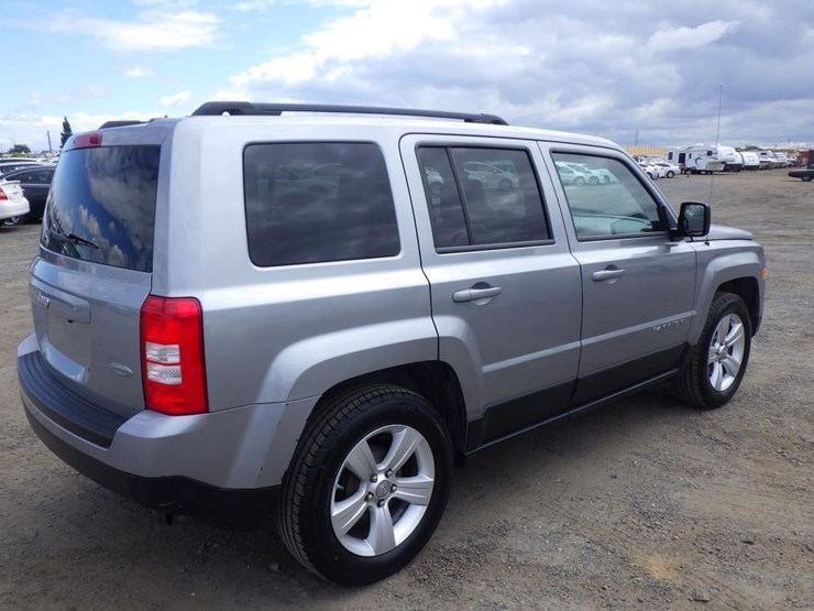 2014-jeep-patriot-image-3