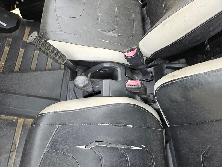 john-deere-gator-image-26