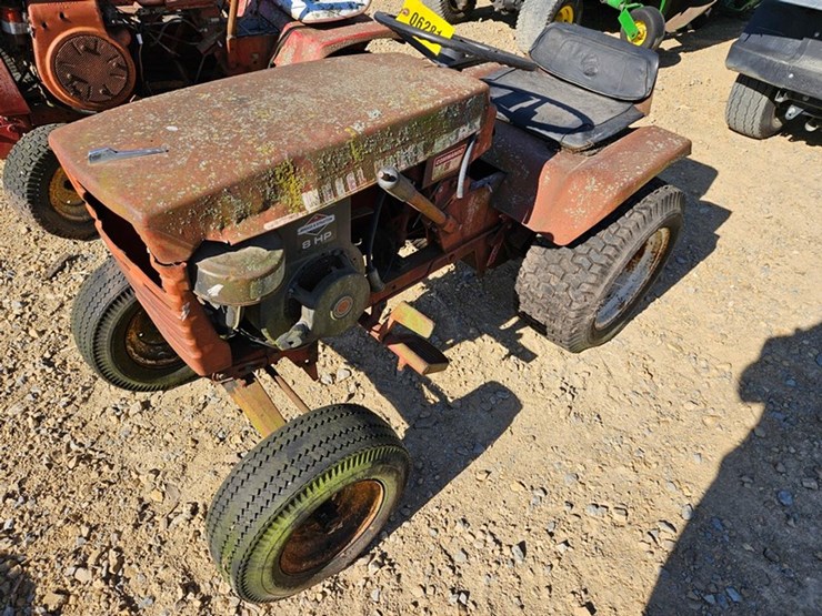 wheelhorse-commando-8-image-1