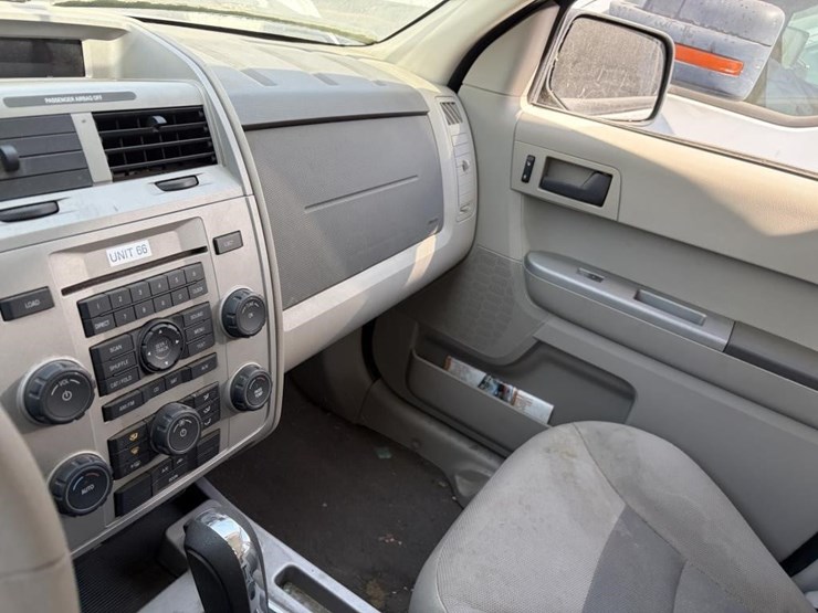 2008-ford-escape-hybrid-image-17