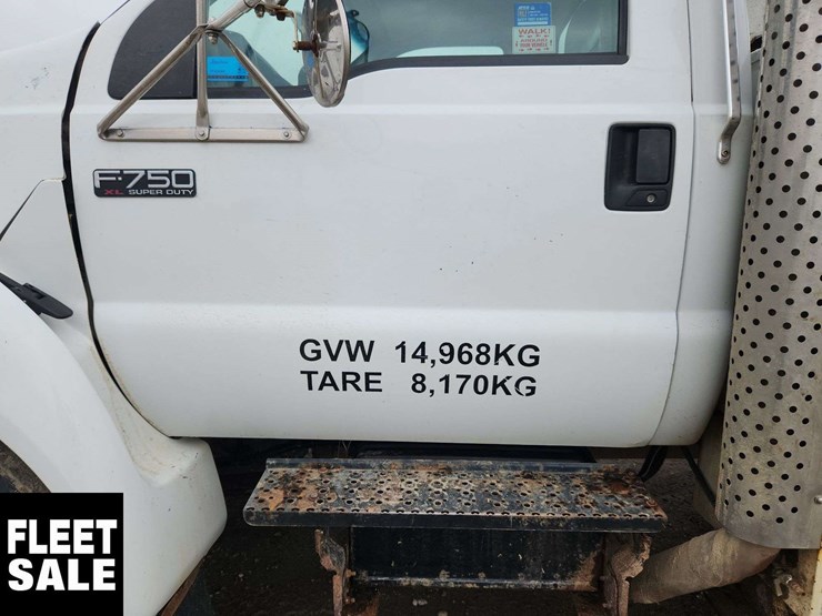 2007-ford-f750-image-59