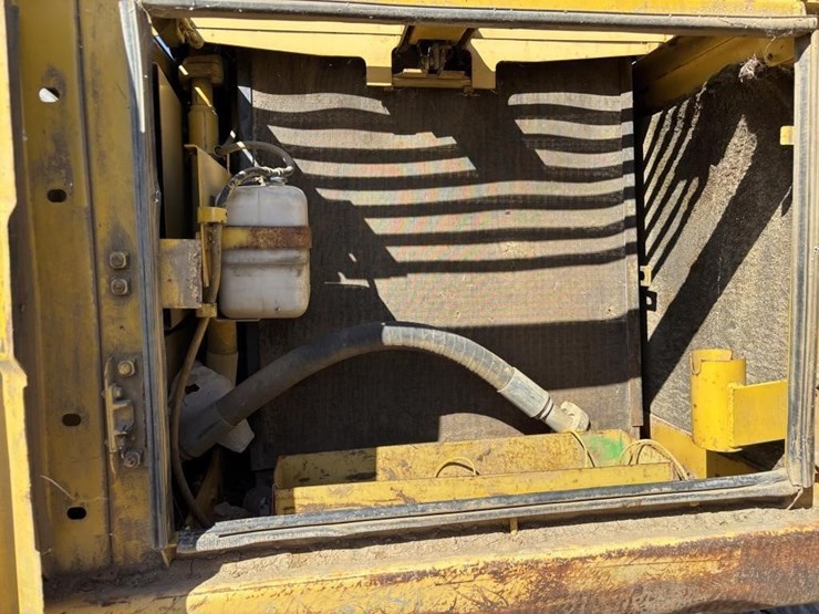 komatsu-pc200-l-image-43