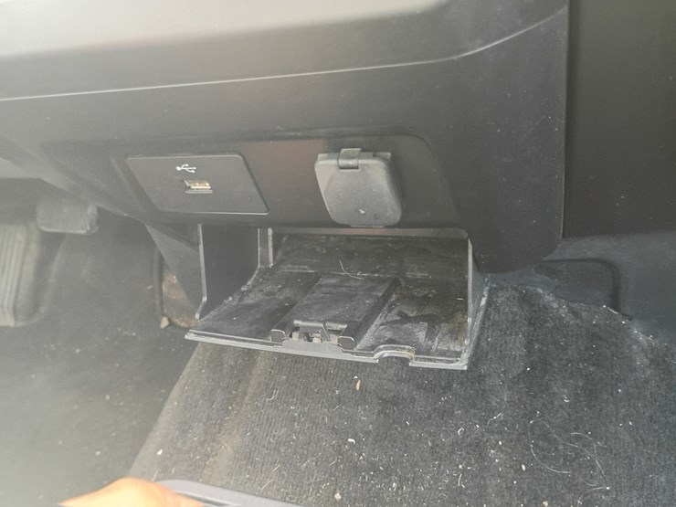 2018-ford-f150-image-48