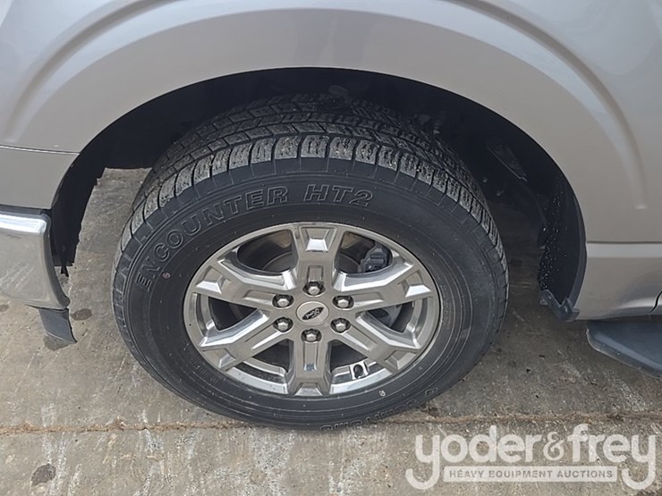 2021-ford-f150-xlt-image-9