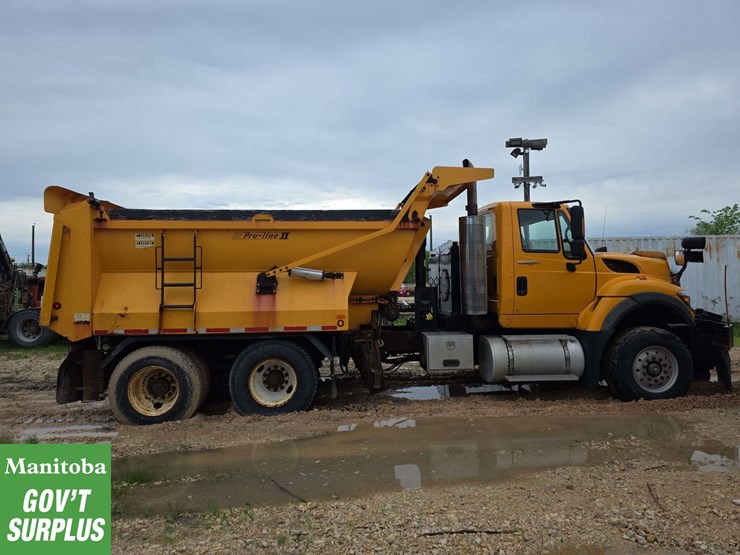 2008-international-workstar-7600-image-8
