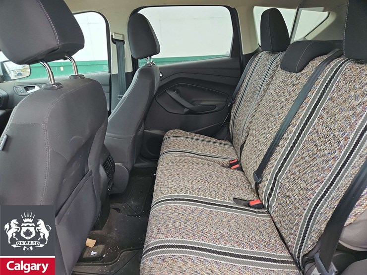 2016-ford-escape-image-14
