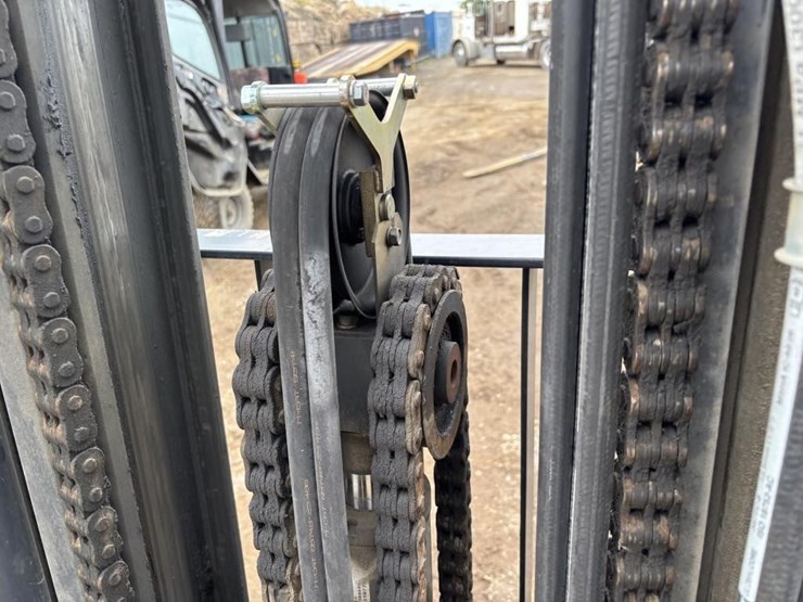 2020-caterpillar-2c6000-image-14