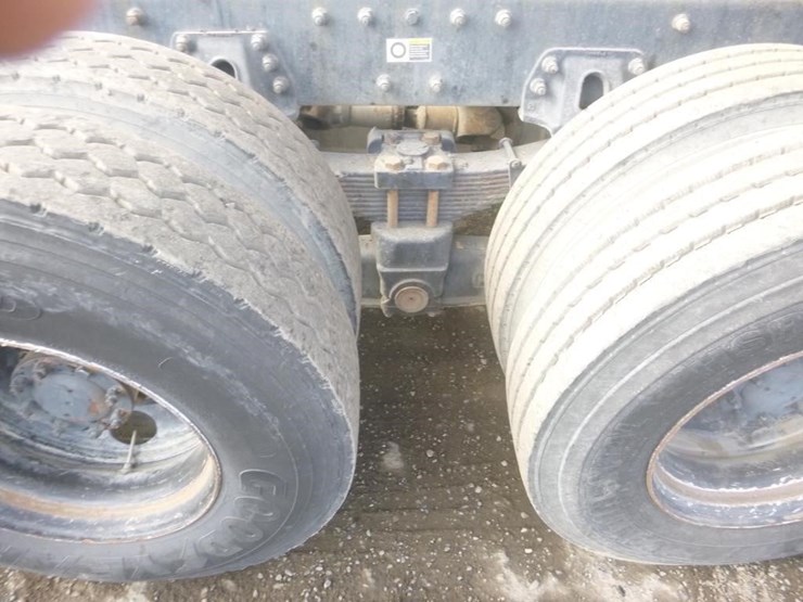 2004-caterpillar-c7-image-26
