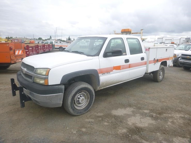 2003-chevrolet-2500-image-1