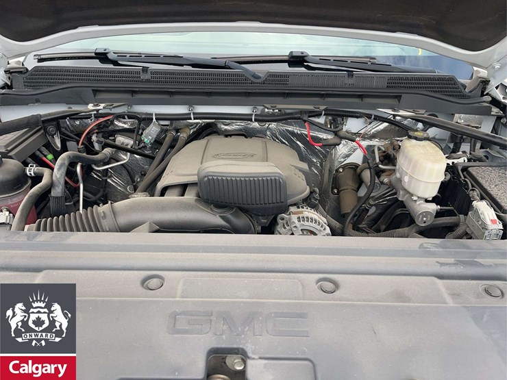 2015-gmc-sierra-2500hd-image-23