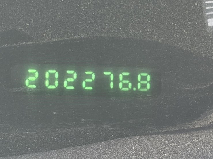 2004-ford-f150-image-16