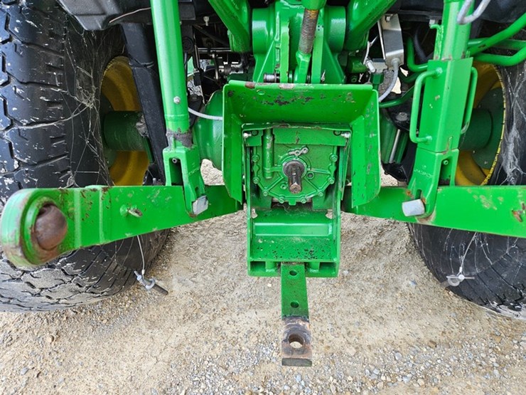 john-deere-4066r-image-18