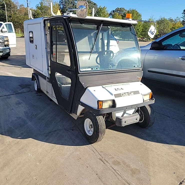 2005 Club Carryall Utility Cart,