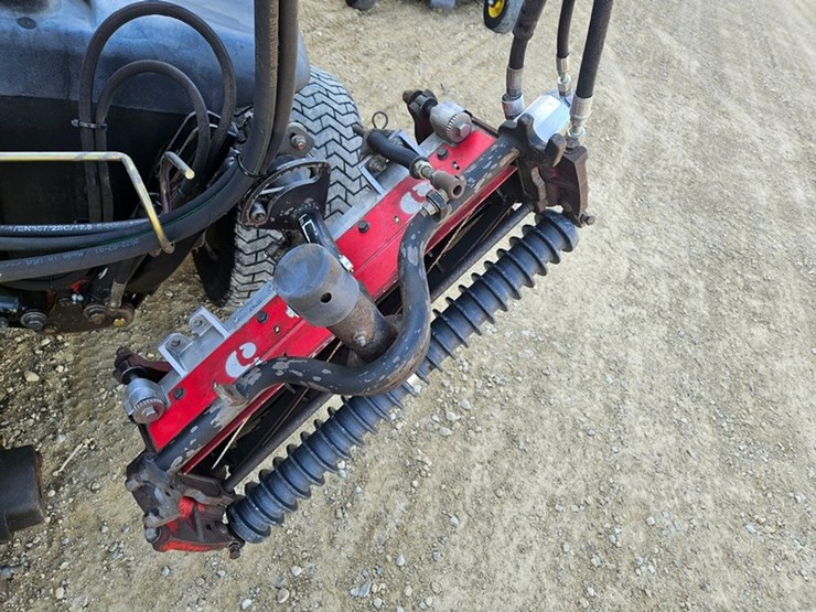 toro-reelmaster-5210-image-10