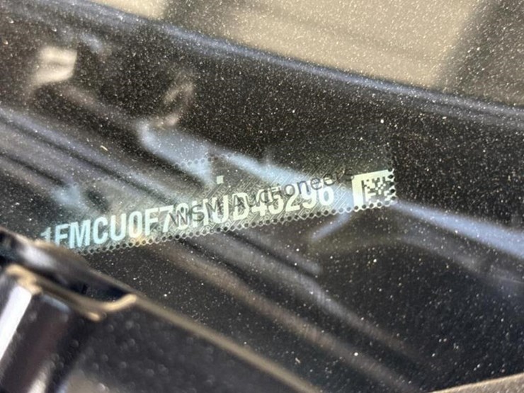 2017-ford-escape-image-15
