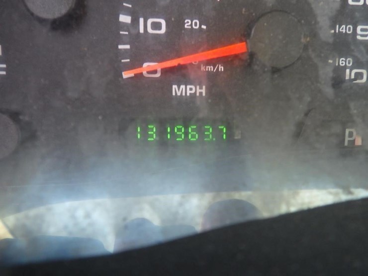 2003-ford-f250-image-14