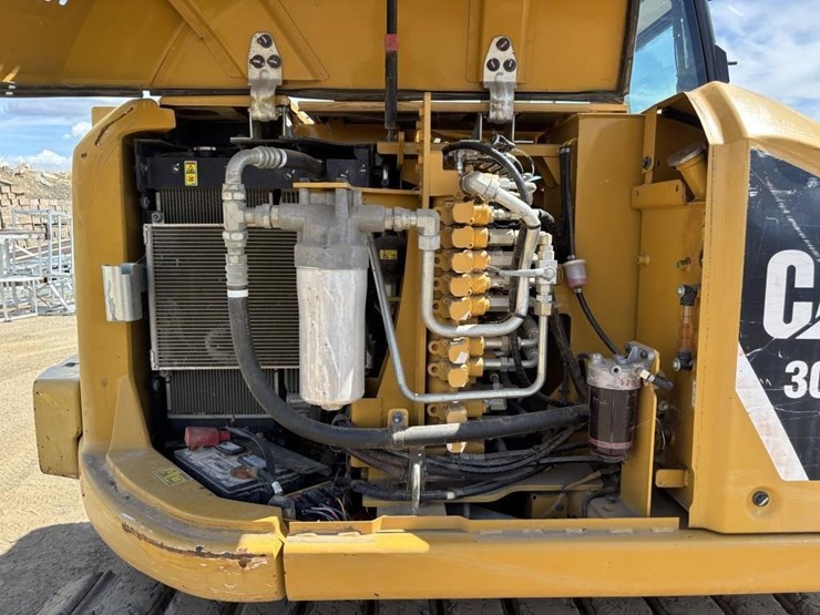 2015-caterpillar-308e2-cr-image-47