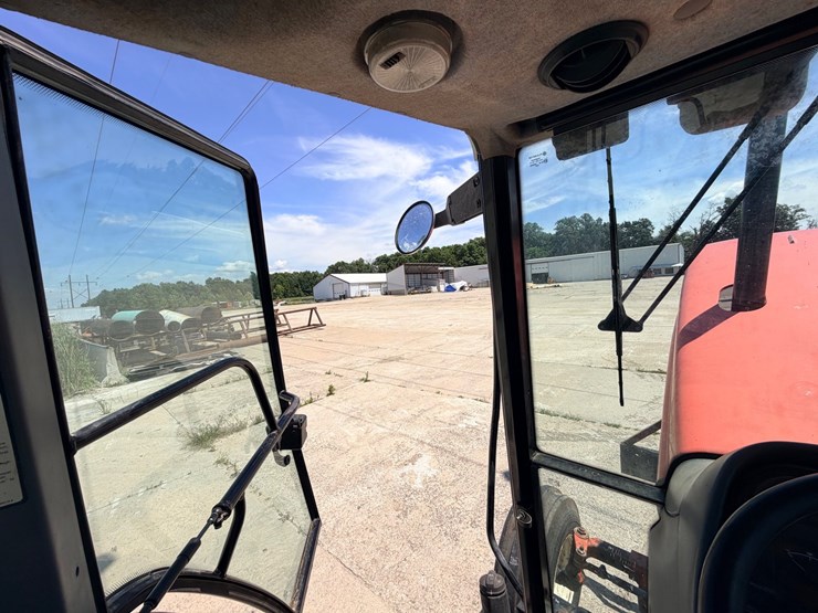 2000-new-holland-ts100-image-60