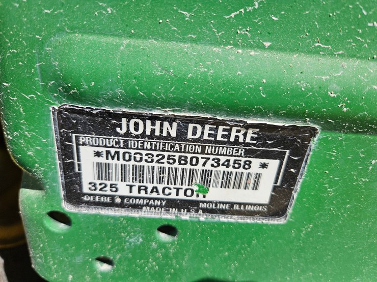 john-deere-325-image-26