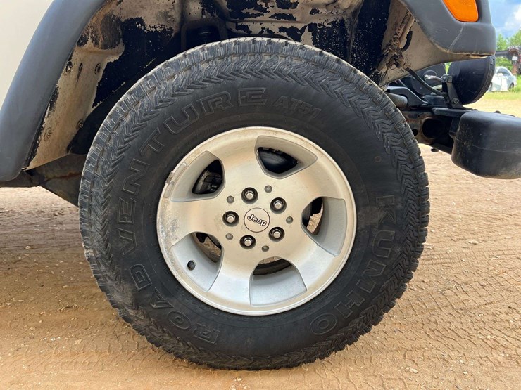 1999-jeep-wrangler-image-25