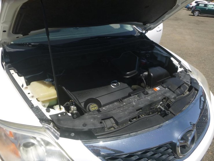 2012-mazda-cx9-image-12