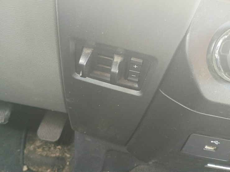 2018-ford-f150-image-47