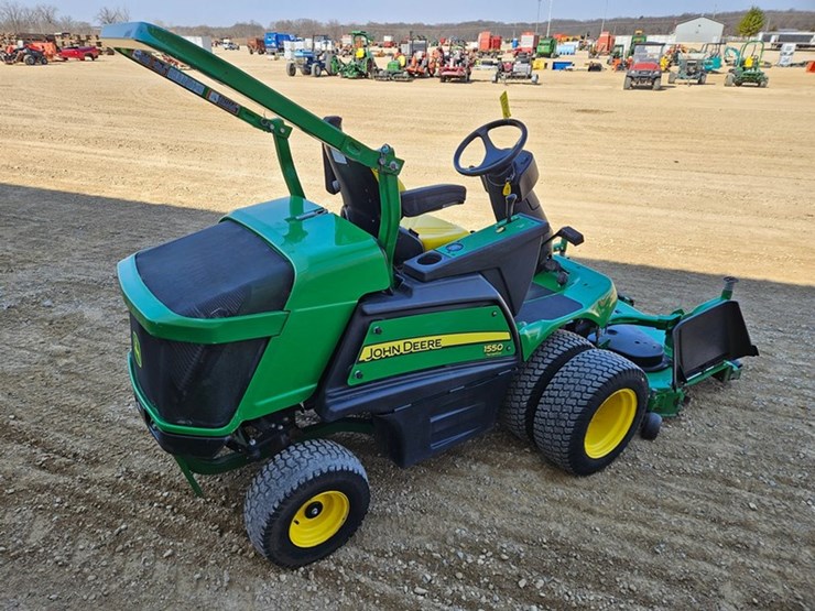 john-deere-1550-image-5