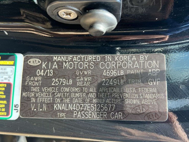 2014-kia-cadenza-4-door-sedan-(155,518-miles)-image-27