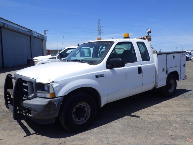 2003-ford-f250-image-1
