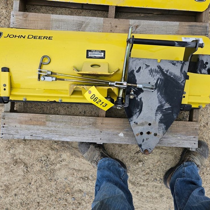 JOHN DEERE 44