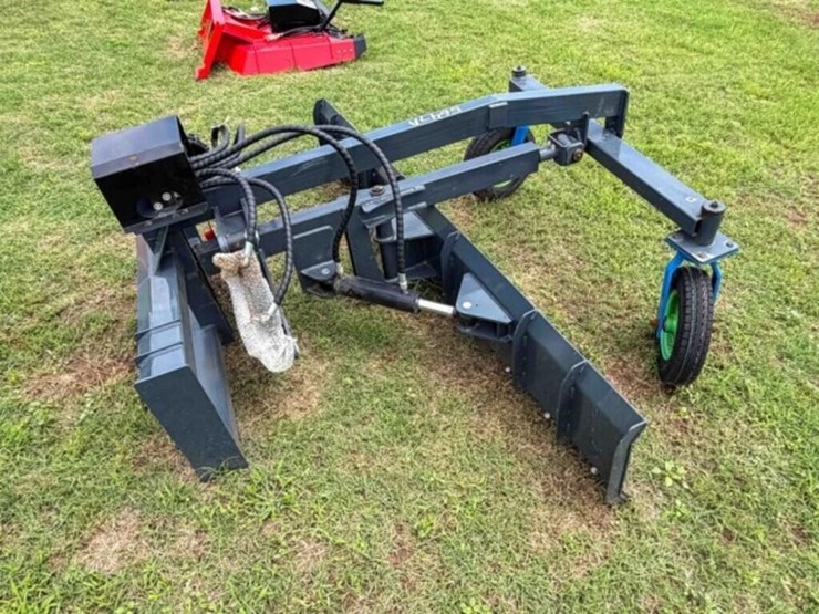 skid-steer-hydraulic-grader-image-6