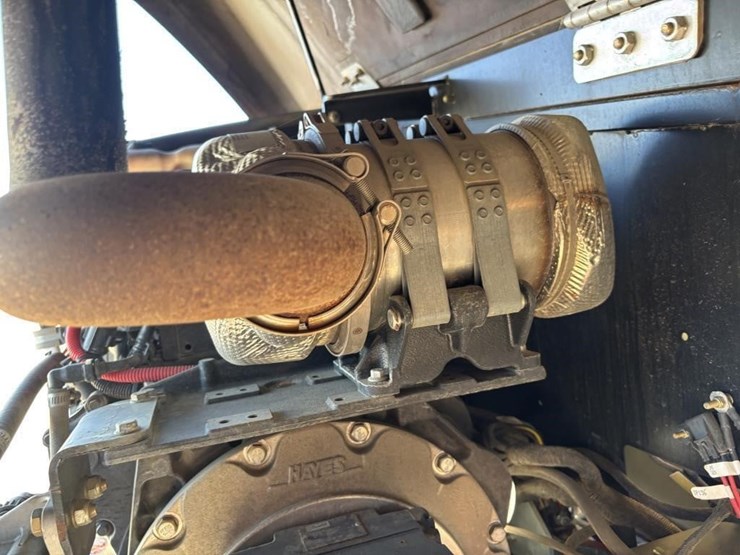 2019-jlg-450aj-image-35