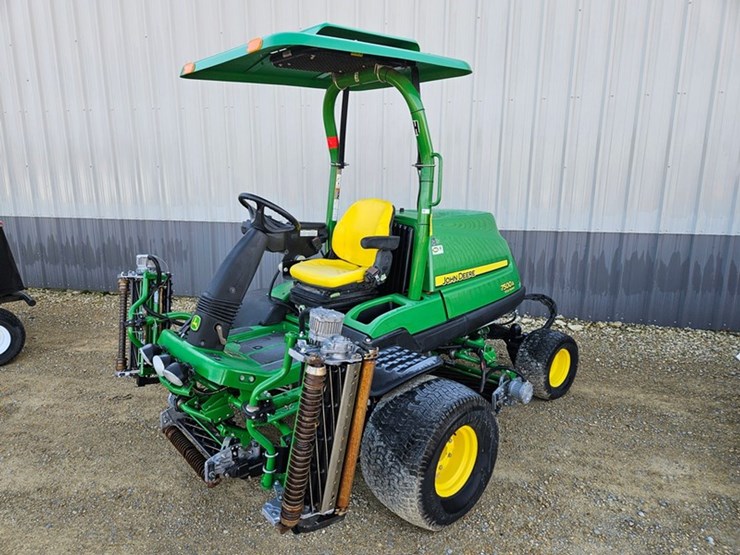 john-deere-7500-image-1